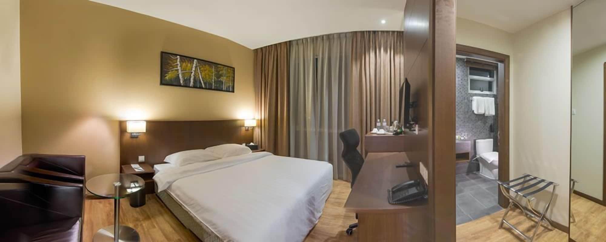 Keoja Hotel Kuala Belait Exteriör bild